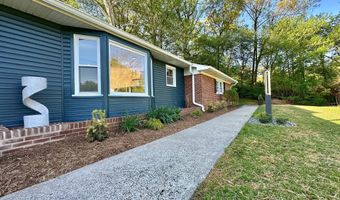 17821 POND Rd, Ashton, MD 20861
