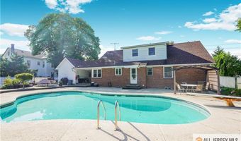 82 Milltown Rd, East Brunswick, NJ 08816