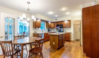331 SHERINGHAM Dr, Hockessin, DE 19707