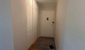 10619 MONTROSE Ave 202, Bethesda, MD 20814