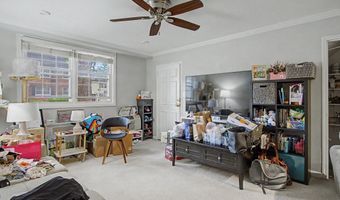206 N TRENTON St 206-3, Arlington, VA 22203