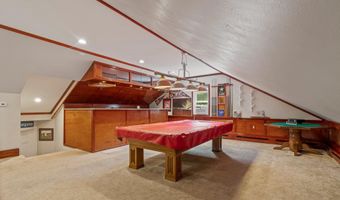 78 Hitching Post Ln, Bedford, NH 03110