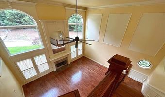 330 Knollcrest Ct, Alpharetta, GA 30022
