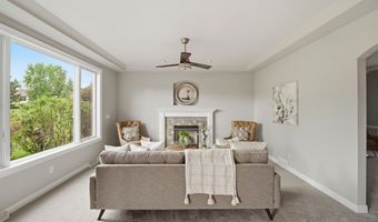 4717 N TANGLEWOOD Dr, Appleton, WI 54913