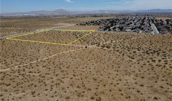 3 Mojave Dr, Adelanto, CA 92301