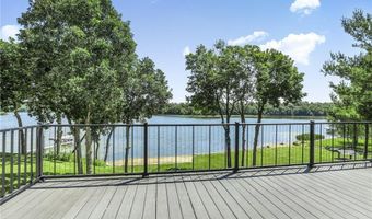 3007 W Lake Jessie Dr SE, Alexandria, MN 56308
