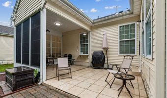 6 S Point Blvd, Barnegat, NJ 08005