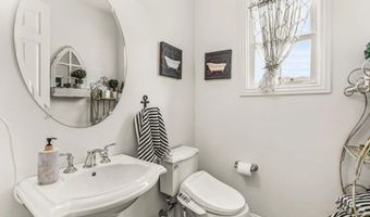 1077 Village Dr, Oceanside, CA 92057