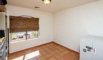 2913 Desert Vista Dr, Bullhead City, AZ 86429