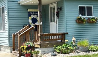 831 N River Ave, Alma, MI 48801