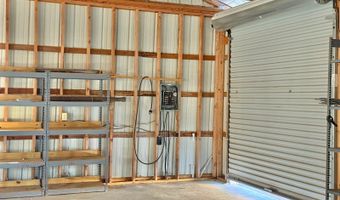 66 Meadow Ln, Barnwell, SC 29812