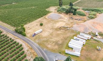 8982 Santiam Loop, Aumsville, OR 97325