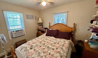5028 Columbus Ave, Anderson, IN 46013