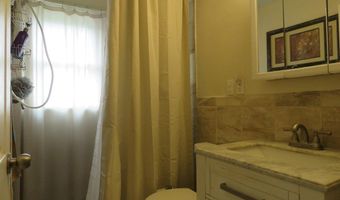 28 Savoy St, Billerica, MA 01862