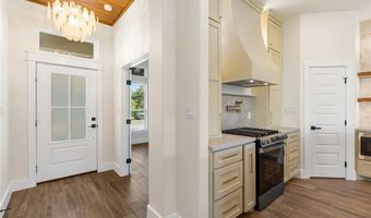 813 S 8th, Aransas Pass, TX 78336