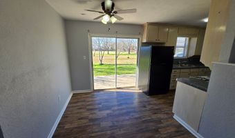 310 S Wickham St, Alvord, TX 76225