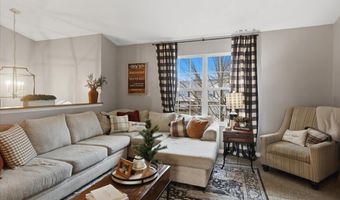 8 N Longwood Ln, Alexandria, KY 41001