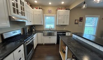 144 W. 6th St, Ainsworth, NE 69210
