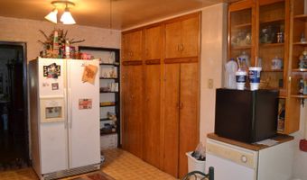320 N Fourth St, Albion, IL 62806