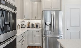 33 S Crossing Way, Bethel, CT 06801
