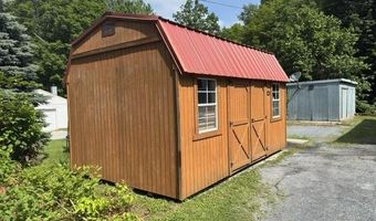 60 Tori Ln, Bennington, VT 05201