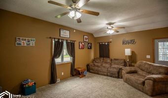 606 S Harriet St, Algona, IA 50511