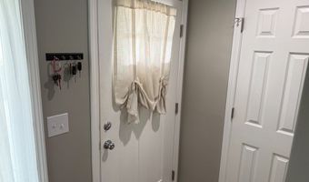 116 Weeping Willow Dr, Abingdon, VA 24210