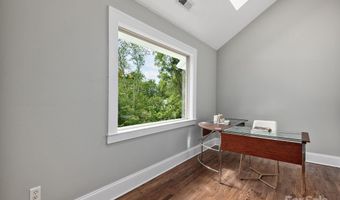135 Westwood Pl, Asheville, NC 28806