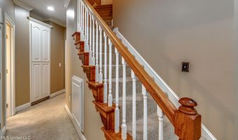 350 Edgewood Xing, Brandon, MS 39042