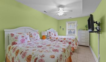 206 Asbury Ave A, Atlantic Beach, NC 28512