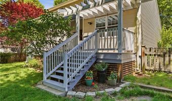 431 Sampan Ave, Jamestown, RI 02835