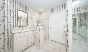 1365 Chalmers Dr, Ann Arbor, MI 48104