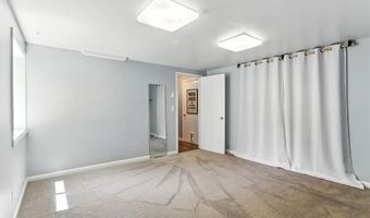 5820 139th St W, Apple Valley, MN 55124