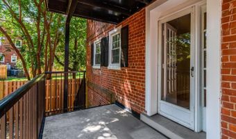 4810 29TH St S #A2, Arlington, VA 22206