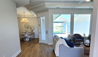 318 W Boxthorn Dr, Andover, KS 67002