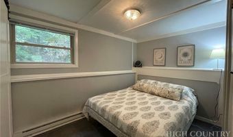 430 Laurel Ridge Rd, Banner Elk, NC 28604