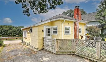 59 Booth Ave, East Providence, RI 02915
