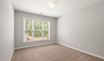 121 Finsbury Ln, Woodstock, GA 30188