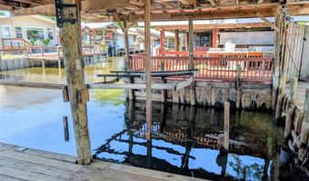 24514 BONNETT Rd, Astor, FL 32102