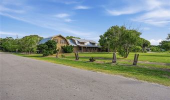 1940 S Commercial St, Aransas Pass, TX 78336
