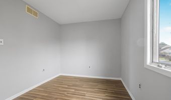 305 S RED LION Ter, Bear, DE 19701