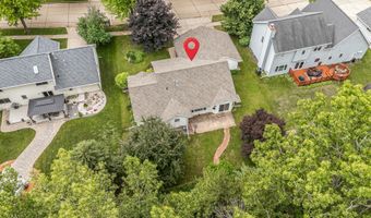 1424 E KEYSTONE Ln, Appleton, WI 54913