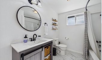 1983 Ernest Way, Arcata, CA 95521