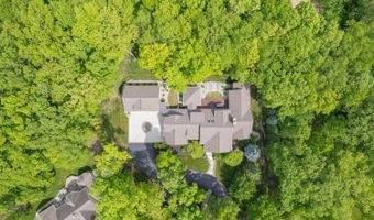 3120 Windmill Dr, Adrian, MI 49221