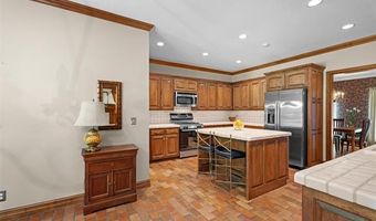 3000 Candlestick Ct, Bartlesville, OK 74006