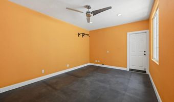 2904 Via Conquistador, Carlsbad, CA 92009