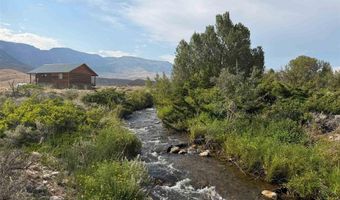 106 Bennett Creek Rd, Clark, WY 82435