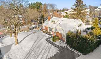 201 Clyde Rd, Bangor, ME 04401