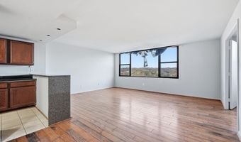 4600 DUKE St 1623, Alexandria, VA 22304