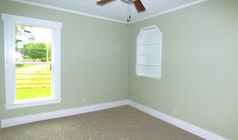 276 Commerce St, Alto, TX 75925